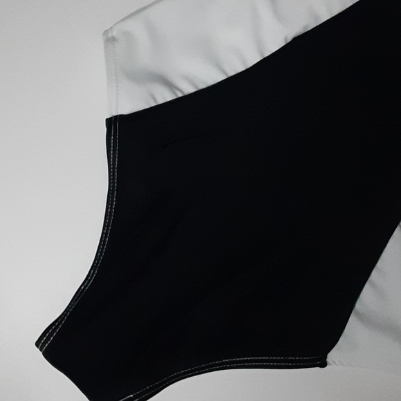 Girl Black And White Stripe Swimsuit - Picture 2 of 6